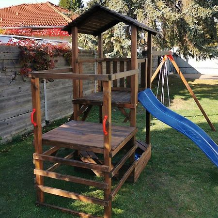 Pension Zlicin Prague Ngoại thất bức ảnh