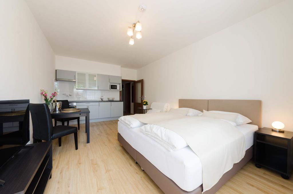 Pension Zlicin Prague Phòng bức ảnh