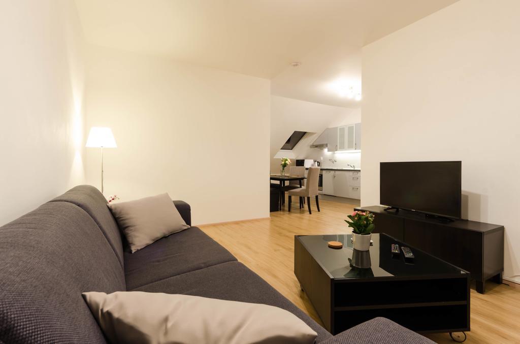 Pension Zlicin Prague Phòng bức ảnh